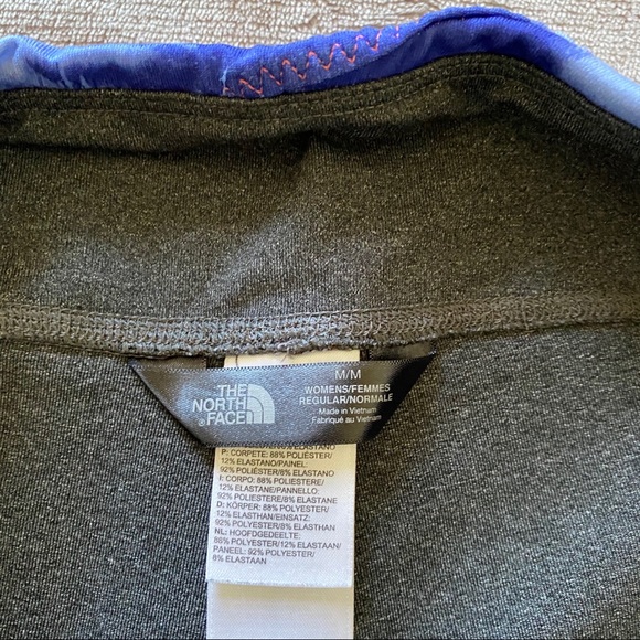 North Face Cropped Workout Pants - Picture 2 of 4